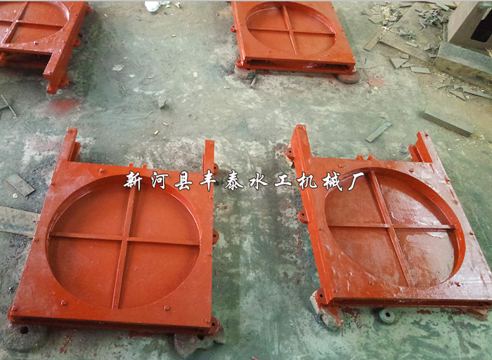 1米双止水铸铁镶铜��?.jpg 1米双止水铸铁镶铜��?.jpg