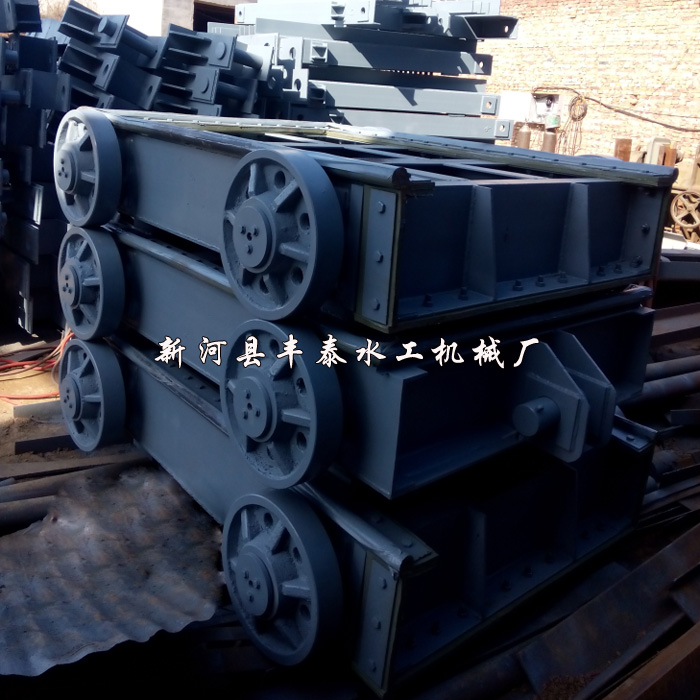 定轮钢制闸门1.jpg 定轮钢制闸门1.jpg