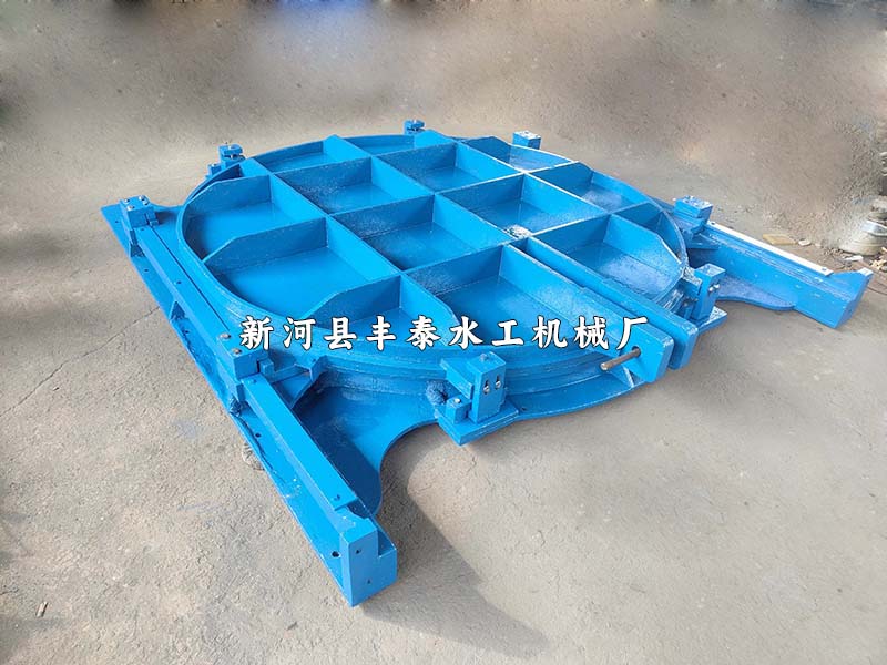 ����բ��